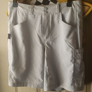 Columbia PFG shorts
